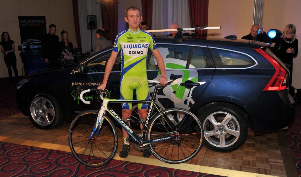 Sylwester Szmyd jednym z pierwszych uzytkownik?w nowego Volvo V60.