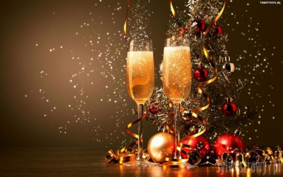 Gangsterska noc czy impreza hawajska? Wybierz tematykÄ™ na Sylwestra Styl Å¼ycia, LIFESTYLE - Maskarada jak w Wenecji, Sylwester w gorÄ…cych rytmach samby albo gangsterska noc â€“ to tylko niektÃ³re pomysÅ‚y na tematycznÄ… imprezÄ™ sylwestrowÄ…. W tym roku Sylwester z motywem przewodnim to prawdziwy hit!