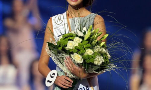 Ewa Mielnicka, Miss Polski 2014 ambasadorka polskiej marki obuwniczej Nessi