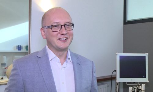 Korekcja nosa jest jedna z najtrudniejszych operacji plastycznych. Znaczenie ma kazdy milimetr