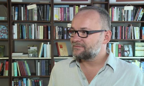 Ustawa o ksiazce zakonczy wojny cenowe. Ceny wyjsciowe ksiazek beda nizsze