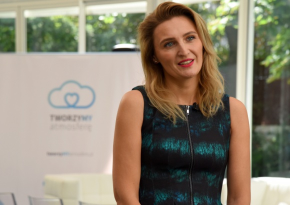 Reni Jusis ambasadorkÄ… czystego powietrza Gwiazdy, LIFESTYLE - Reni Jusis zostaÅ‚a ambasadorkÄ… kampanii spoÅ‚ecznej "TworzyMy atmosferÄ™", ktÃ³rej celem jest upowszechnianie wiedzy o zanieczyszczeniu powietrza w Polsce, jego ÅºrÃ³dÅ‚ach i skutkach zdrowotnych. Organizatorem kampanii jest Ministerstwo Åšrodowiska.