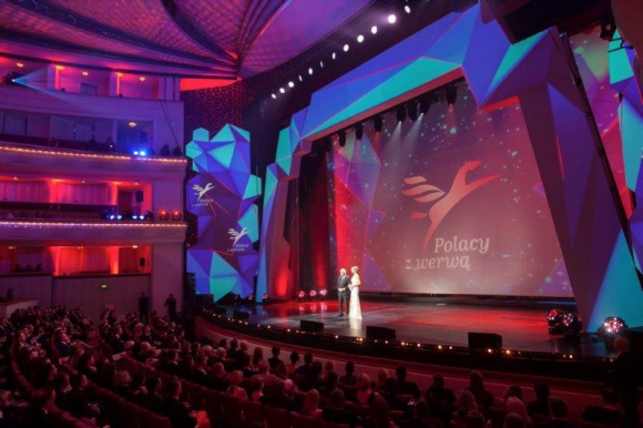 „POLACY Z WERWĄ†O KROK OD FINAÅU Muzyka, LIFESTYLE - Znamy już wyniki gÅ‚osowania publicznego w III edycji Plebiscytu „Polacy z WerwÄ…â€. W ostatnim etapie Konkursu Jury wybierze laureata spoÅ›ród dwóch osób wskazanych w każdej z siedmiu kategorii.