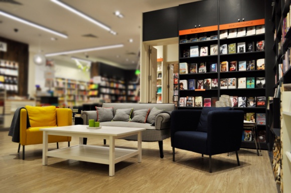 KsiÄ™garnia Autorska - wkrÃ³tce otwarcie w ZÅ‚otych Tarasach BIZNES, Kultura - ByÄ‡ bliÅ¼ej czytelnikÃ³w - taka myÅ›l towarzyszyÅ‚a Grupie Wydawniczej Znak â€“ twÃ³rcom ksiÄ™garni Autorskiej, ktÃ³ra juÅ¼ 4 listopada (Å›roda) zadebiutuje w ZÅ‚otych Tarasach. Koncept ten powstaÅ‚ z myÅ›lÄ… o autorach i ich czytelnikach. Lokal usytuowany jest na poziomie -1.