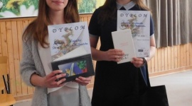 Z językami za pan brat. Finaliści konkursu Poliglota 2016 Styl życia, LIFESTYLE - Możliwość podróżowania, zagraniczne studia i konkurencyjność na rynku pracy - takie, zdaniem laureatów tegorocznego konkursu Poliglota 2016, są najważniejsze korzyści ze znajomości języków.