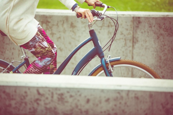 Dlaczego uciekamy na wieÅ›? Styl Å¼ycia, LIFESTYLE - Dlaczego mieszkaÅ„cy miast tak marzÄ… o Å¼yciu na wsi? Ilu z nich ulega trendom, a ilu faktycznie wie, co oznacza taka zmiana?