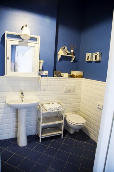 IgÅ‚a i nitka, czyli o czym nie pamiÄ™tajÄ… paÅ„stwo mÅ‚odzi? Styl Å¼ycia, LIFESTYLE - Wszystko dopiÄ™te na ostatni guzik â€“ tego okreÅ›lenia czÄ™sto lubimy uÅ¼ywaÄ‡ w odniesieniu do perfekcyjnie zaplanowanych przygotowaÅ„ do Å›lubu i wesela. Co jednak zrobiÄ‡, gdy ten przysÅ‚owiowy guzik siÄ™ poluÅºni albo â€“ co gorsza â€“ odpadnie?