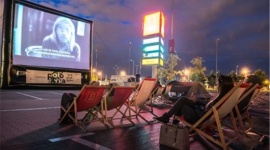 „Tajemnica Filomeny†w kinie samochodowym Portu Åódź BIZNES, Kultura - W najbliższy czwartek (4 sierpnia) o godzinie 21:00 Port Åódź zaprasza na projekcjÄ™ filmu „Tajemnica Filomenyâ€. Seans odbÄ™dzie siÄ™ w ramach 9. Letniego Festiwalu Filmowego w Åodzi.