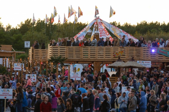Jak EB wypromowaÅ‚o EB Hel Spot - najwiÄ™ksze beach party lata 2016 Styl Å¼ycia, LIFESTYLE - Jak EB wypromowaÅ‚o EB Hel Spot - najwiÄ™ksze beach party lata 2016
