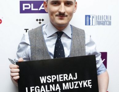 JuÅ¼ milion klientÃ³w PLAY korzysta z muzyki w telefonie dziÄ™ki aplikacji TIDAL