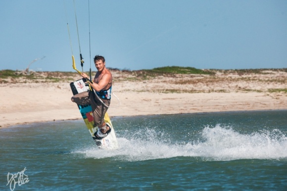Jak niestandardowo powitać Nowy Rok? Styl życia, LIFESTYLE - Sylwester coraz bliżej, a Ty nadal nie masz planów na ostatnią noc w roku. Domówki, bale noworoczne czy imprezy plenerowe już Ci się znudziły i po raz kolejny stajesz przed dylematem, co robić 31 grudnia.