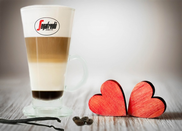 Pierwsza randka? Przy wspÃ³lnej kawie! Styl Å¼ycia, LIFESTYLE - SpoglÄ…dajÄ…c w kalendarz, moÅ¼na odnieÅ›Ä‡ wraÅ¼enie, Å¼e zima sprzyja poszukiwaniu drugiej poÅ‚Ã³wki. Styczniowy DzieÅ„ Ukrytej MiÅ‚oÅ›ci i obchodzone w lutym Walentynki to doskonaÅ‚y czas, by zaprosiÄ‡ swojÄ… sympatiÄ™ na pierwszÄ… randkÄ™. Gdzie? OczywiÅ›cie na kawÄ™!