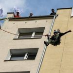 WyjÄ…tkowy Prezent zachÄ™ca do skoku dla WOÅšP