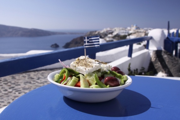 SZYKUJE SIĘ PRAWDZIWA KULINARNA FETA NA TALERZU – TYDZIEŃ GRECKI W LIDLU Styl życia, LIFESTYLE - Grecy znają się na gotowaniu jak nikt inny. Swój kunszt kulinarny pielęgnują już od czasów antycznych. Polacy z kolei uwielbiają specjały greckiej kuchni i chętnie włączają je w swoją dietę.