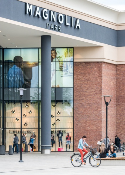 ÅšwiÄ™tujemy DzieÅ„ Matki â€“ 3 powody, by odwiedziÄ‡ Magnolia Park Styl Å¼ycia, LIFESTYLE - BezpÅ‚atne badania i porady urodowo-zdrowotne, moÅ¼liwoÅ›Ä‡ wygrania metamorfozy o wartoÅ›ci 6,5 tys. zÅ‚ oraz spotkania z pisarzami i fanami literatury w specjalnej strefie Radia RAM. Z okazji Dnia Matki w najwiÄ™kszej galerii handlowej w regionie zaplanowano mnÃ³stwo atrakcji.