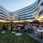 Otwarcie zielonego patio w centrum WrocÅ‚awia