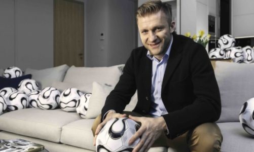Kuba BÅ‚aszczykowski kupiÅ‚ apartament w Cosmopolitan Twarda 4