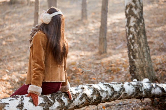 5 niepozornych sposobÃ³w na jesiennÄ… chandrÄ™ Styl Å¼ycia, LIFESTYLE - Coraz krÃ³tsze i zdecydowanie mniej sÅ‚oneczne dni z pewnoÅ›ciÄ… nie sprzyjajÄ… dobremu samopoczuciu. Lekiem na jesiennÄ… chandrÄ™ wcale nie musi byÄ‡ od razu wykupienie wycieczki do egzotycznego kraju. Przedstawiamy 5 pomysÅ‚Ã³w na ciekawe i przyjemne spÄ™dzenie tej pory roku.