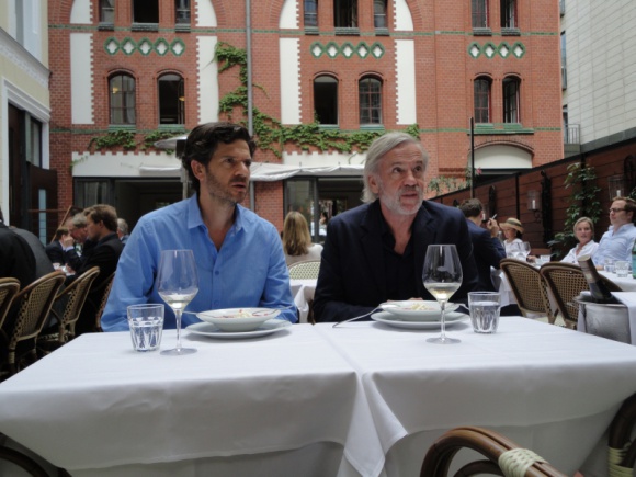 Nat Geo People zaprasza na smakowity blok programowy â€žWeekend do schrupaniaâ€ Styl Å¼ycia, LIFESTYLE - W ramach kulinarnego bloku programowego â€žWeekend do schrupaniaâ€, kanaÅ‚ Nat Geo People zaprasza widzÃ³w do poznawania najsmaczniejszych daÅ„ kuchni caÅ‚ego Å›wiata: Afryki, Azji, Australii, Ameryki Åšrodkowej i Europy.