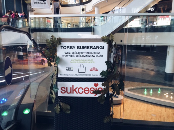 Torby jak bumerangi w Sukcesji