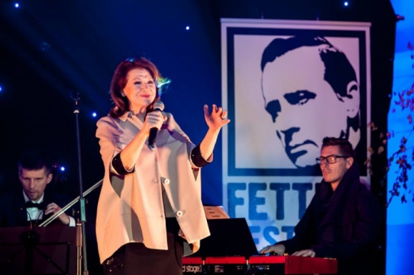 JeÅ›li kochasz Å›piewaÄ‡, musisz tam byÄ‡! V Fetting Festiwal Muzyka, LIFESTYLE - Tylko do 20 paÅºdziernika moÅ¼na zgÅ‚aszaÄ‡ udziaÅ‚ w miÄ™dzynarodowym konkursie muzycznym, w ramach V Feting Festiwalu. W tym roku uczestnicy zmierzÄ… siÄ™ z piosenkami autorstwa Wojciecha MÅ‚ynarskiego.