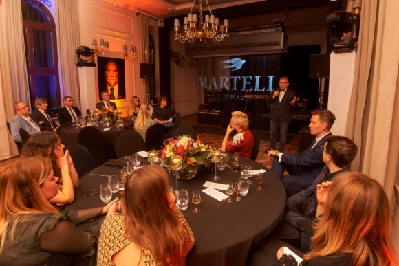 Nowy Martell VS Single Distillery w Klubie Bankowca Styl życia, LIFESTYLE - 23 października, w ramach inauguracji Club Martell odbyła się premiera nowego koniaku Martell VS Single Distillery.