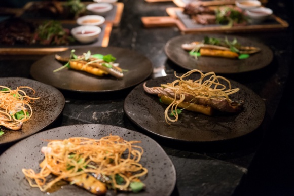 ZaskakujÄ…ce smaki zimy. Nowe menu OVO Bar & Restaurant Styl Å¼ycia, LIFESTYLE - Kaczka w mandarynkowej glazurze, polÄ™dwica z jelenia szlachetnego podana z owsiankÄ… z topinamburem, opalany tuÅ„czyk z bananowym Å¼elem. JuÅ¼ jest nowe, zimowe menu OVO Bar & Restaurant we WrocÅ‚awiu.