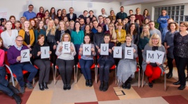 Wolontariusze pomaganie mają w genach. Styl życia, LIFESTYLE - To właśnie dzięki bezinteresownej pracy wolontariuszy codziennie ok. 19 osób z baz DKMS na całym świecie daje chorym szansę na nowe życie. 5 grudnia obchodzimy Międzynarodowy Dzień Wolontariusza i dziękujemy osobom, które z potrzeby serca angażują się w pomoc innym.