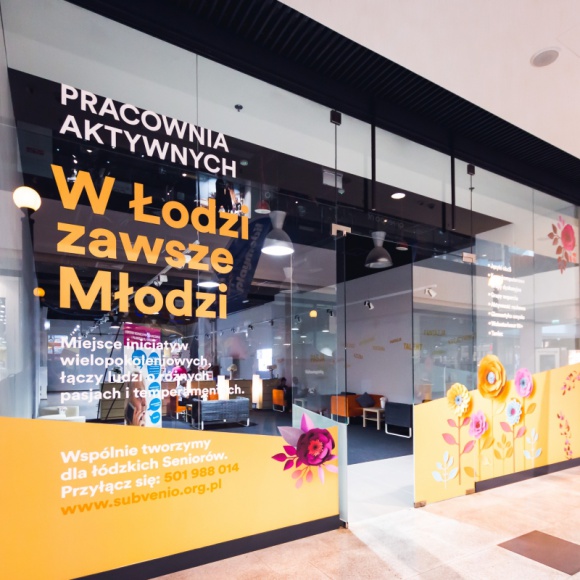 Daj siÄ™ wciÄ…gnÄ…Ä‡ do wirtualnego Å›wiata! Warsztaty dla seniorÃ³w