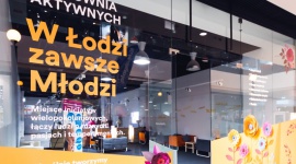 Daj siÄ™ wciÄ…gnÄ…Ä‡ do wirtualnego Å›wiata! Warsztaty dla seniorÃ³w BIZNES, Kultura - Organizatorzy przekonujÄ…: technologie da siÄ™ lubiÄ‡! ZajÄ™cia odbÄ™dÄ… siÄ™ 1 grudnia od godz. 11:00 do 13:00 w Sukcesji na poziomie -1. Tego samego dnia, w godz. od 14:00 do 17:00 Fundacja TechSoup zaprasza na kolejne warsztaty.