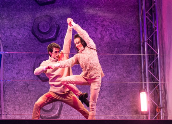 Spektakularne widowisko â€žGAIA â€“ Stubai Mother Earthâ€ znÃ³w w Dolinie Stubai Sztuka, LIFESTYLE - Na Å›nieÅ¼nych stokach Neustift w Dolinie Stubai, 1 lutego 2018 roku, jedyny raz w tym sezonie zostanie wystawiony porywajÄ…cy spektakl â€žGAIA â€“ Stubai Mother Earthâ€, nagrodzony Tirol Touristica Award. Przedstawienie Å‚Ä…czy narciarstwo, taniec, muzykÄ™ i pokazy multimedialne.