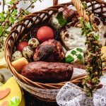 Co wÅ‚oÅ¼yÄ‡ do koszyczka wielkanocnego?