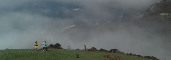 WoÅ‚anie o miÅ‚oÅ›Ä‡ w teledysku â€žJednego sercaâ€ Krzysztofa Zalewskiego Muzyka, LIFESTYLE - W czwartek, 2 maja odbyÅ‚a siÄ™ premiera teledysku do piosenki â€žJednego sercaâ€ z najnowszego albumu Krzysztofa Zalewskiego â€“ â€žZalewski Å›piewa dla Niemenaâ€. Za produkcjÄ™ i montaÅ¼ klipu do utworu odpowiada dom produkcyjny F25.