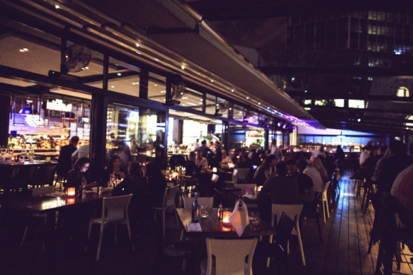 ANDRZEJKOWE SZALEÅƒSTWO W STIXX Bar & Grill Styl Å¼ycia, LIFESTYLE - Lanie wosku, wrÃ³Å¼by, zabawa â€“ czyli czas na Andrzejki! Dla tych, ktÃ³rzy ten wieczÃ³r pragnÄ… spÄ™dziÄ‡ na Å›wietnej imprezie z wyjÄ…tkowÄ… muzykÄ… restauracja STIXX Bar & Grill proponuje niezapomnianÄ… noc andrzejkowÄ… juÅ¼ w piÄ…tek 30 listopada! PoczÄ…tek o 20.00. WstÄ™p bezpÅ‚atny!