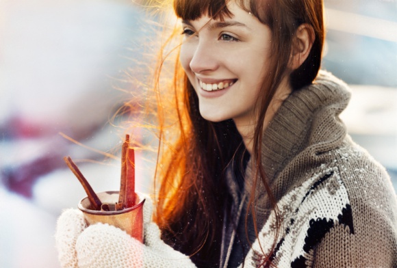 Jak pokonaÄ‡ dietÄ… zimowÄ… chandrÄ™? Styl Å¼ycia, LIFESTYLE - Okres jesienno-zimowy nie sprzyja dobremu nastrojowi. Dlatego waÅ¼ne jest, by w tym niesprzyjajÄ…cym okresie zadbaÄ‡ o prawidÅ‚owo zbilansowanÄ… dietÄ™, bogatÄ… w skÅ‚adniki bioaktywne, ktÃ³re bÄ™dÄ… przeciwdziaÅ‚aÄ‡ apatii.