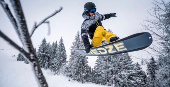 Snowboardowe szaleÅ„stwo z Decathlon! Styl Å¼ycia, LIFESTYLE - Zimowe szaleÅ„stwo na stoku jeszcze przed TobÄ…? Zajrzyj koniecznie do sklepÃ³w Decathlon, gdzie znajdziesz nowÄ… kolekcjÄ™ marki Wedâ€™ze. Niebanalne wzornictwo, styl i przede wszystkim jakoÅ›Ä‡, za ktÃ³rÄ… stoi pasja do sportu.