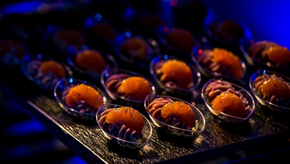 Deli Catering wsparÅ‚o kulinarnie Sylwester z Polsatem Styl Å¼ycia, LIFESTYLE - Za nami Sylwestrowa Moc PrzebojÃ³w. O peÅ‚nÄ… obsÅ‚ugÄ™ strefy VIP, loÅ¼y premium oraz strefy ArtystÃ³w zadbaÅ‚ lider na rynku usÅ‚ug cateringowych w zakresie KulinariÃ³w Eventowych, Deli Catering.
