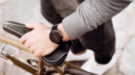 Nie forma na lato, a zdrowie na lata, czyli o co biega w zegarkach sportowych Styl Å¼ycia, LIFESTYLE - Bez wzglÄ™du na to, czy szykujesz siÄ™ do bicia rekordÃ³w Å¼yciowych w kolejnych zawodach sportowych, czy dopiero rozpoczynasz aktywnoÅ›Ä‡ fizycznÄ…, by zrzuciÄ‡ dodatkowe kilogramy â€“ przyda Ci siÄ™ sprzÄ™t, ktÃ³ry dokÅ‚adnie zmierzy Twoje wyniki.