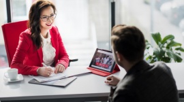 WspÃ³Å‚czesnych emerytÃ³w nie staÄ‡ na leki! PomyÅ›l o swojej przyszÅ‚oÅ›ci! Styl Å¼ycia, LIFESTYLE - 1030 zÅ‚otych brutto â€“ to najniÅ¼sza polska emerytura. WedÅ‚ug GUS-u minimum egzystencjalne w Polsce wynosi 554 zÅ‚.