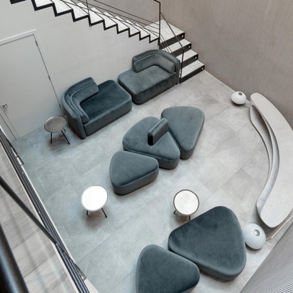 Sztuka smaku w klimacie zen Styl Å¼ycia, LIFESTYLE - Nowy Jork zachwyca, zadziwia i tÄ™tni Å¼yciem. Kolorowy i rÃ³Å¼norodny oferuje mnogoÅ›Ä‡ smakÃ³w i obrazÃ³w. DoskonaÅ‚ym remedium na nowojorski styl Å¼ycia jest romans nowoczesnej, koreaÅ„skiej kuchni z ponadczasowym, minimalistycznym, skandynawskim designem.