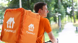 Zamawianie z darmowÄ… dostawÄ… Pyszne.pl dostÄ™pne jest teraz takÅ¼e w Poznaniu! Styl Å¼ycia, LIFESTYLE - Serwis do zamawiania jedzenia Pyszne.pl uruchamia w Poznaniu usÅ‚ugÄ™ darmowej dostawy jedzenia. PomaraÅ„czowa flota kurierÃ³w na rowerach elektrycznych bÄ™dzie realizowaÄ‡ bÅ‚yskawiczne dostawy z wielu nowych restauracji, ktÃ³re korzystaÄ‡ bÄ™dÄ… z tej usÅ‚ugi.