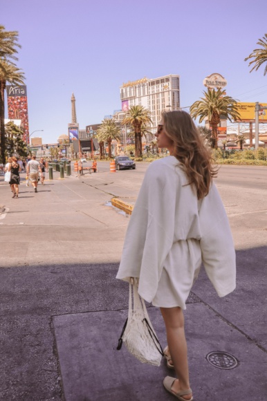 Anna Karczmarczyk wygląda jak bogini Gwiazdy, LIFESTYLE - Znana aktorka filmowa i teatralna, Anna Karczmarczyk właśnie wróciła z wakacji. Zwiedziła m.in. Hawaje, San Francisco, zobaczyła Kanion Antylopy.