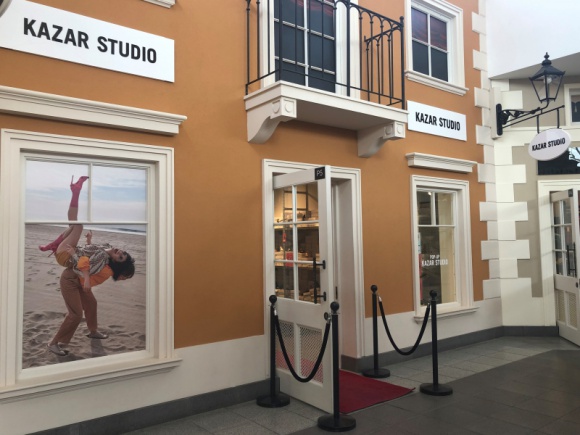 Designer Outlet Warszawa z jedynym w Warszawie i okolicach sklepem Kazar Studio