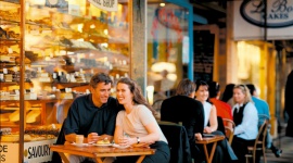 Lato singla w mieÅ›cie â€“ jak szukaÄ‡ partnera? Styl Å¼ycia, LIFESTYLE - Podobno wysokie temperatury sprzyjajÄ… rozleniwieniu. Kiedy jednak dni sÄ… dÅ‚ugie, a sÅ‚oÅ„ce przygrzewa, szkoda przespaÄ‡ ten piÄ™kny czas. Warto wtedy szukaÄ‡ okazji do poznawania nowych ludzi i spÄ™dzaÄ‡ czas w dobrym towarzystwie.