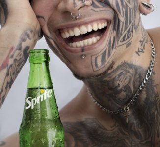 Hejt dotyka wszystkich. Raport w ramach kampanii â€žNiech gadajÄ…. Å»yj rzeÅ›ko".