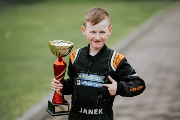 Znane marki wspierajÄ… mÅ‚odych sportowcÃ³w