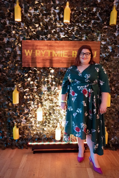 DOMINIKA GWIT WRAZ Z MÄ˜Å»EM ODWIEDZIÅA RUMFEST WWA Gwiazdy, LIFESTYLE - Dominika Gwit wraz z mÄ™Å¼em pojawiÅ‚a siÄ™ na RUMFEST WWA, niezwykle kolorowym Festiwalu rumu i kultury karaibskiej!