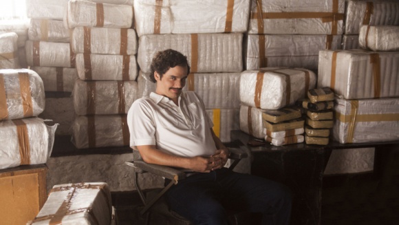 „Narcos†po raz pierwszy w telewizji. W Polsce serial pokaże Stopklatka TV BIZNES, Kultura - Grupa Kino Polska TV nabyÅ‚a prawa do emisji serialu „Narcosâ€, który po raz pierwszy w historii tej produkcji zostanie zaprezentowany przez stacje telewizyjne na Å›wiecie. W Polsce „Narcos†bÄ™dzie można oglÄ…dać w Stopklatce TV. Premiera już 23 listopada.