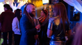 Podróż na „Planetę TikTok†Gwiazdy, LIFESTYLE - 13 października w Warszawie w klubie Level 27 odbył się pierwszy oficjalny event zorganizowany przez TikTok. 100 topowych influencerów aplikacji bawiło się na pierwszym oficjalnym wydarzeniu w Polsce.