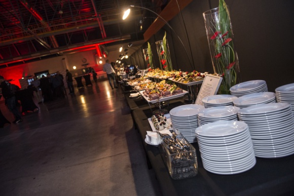 Marka Deli Catering Partnerem Fight Exclusive Night Styl życia, LIFESTYLE - Fight Exclusive Night 26 dobiegło końca. Za pełną obsługę cateringową wydarzenia odpowiadał lider na rynku usług cateringowych w zakresie kulinariów eventowych, marka Deli Catering.